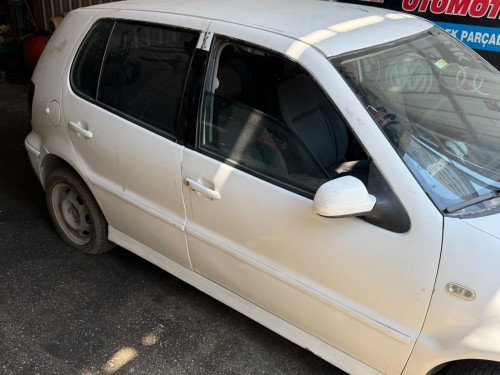 VOLKSWAGEN POLO 1993/2001 MODEL ÇIKMA ORJİNAL DOLU KAPILAR BAGAJ KAPAĞI VOLKSWAGEN POLO 1993/2001 MODEL ÇIKMA ORJİNAL DOLU KAPILAR BAGAJ KAPAĞI
