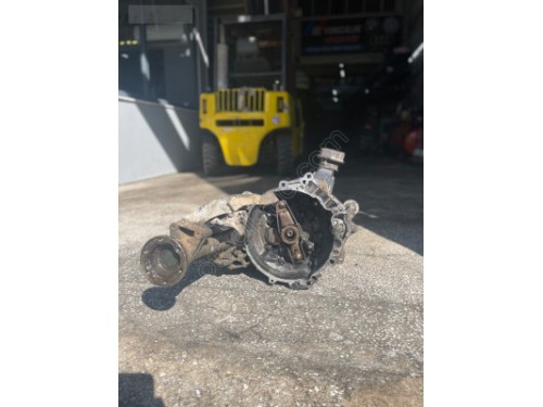 VOLKSWAGEN TRANSPORTER T4 2.4D/1.9D AÇILMAMIŞ ŞANZIMAN